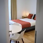 Combaz 4 아파트 *